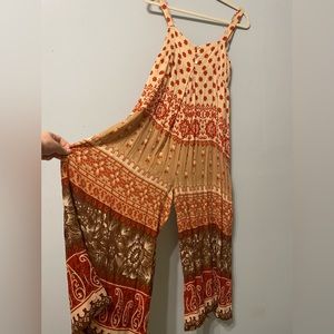 Fun jumpsuit. Good for any time of the year.